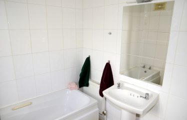 21 The Willows, Wellingtonbridge