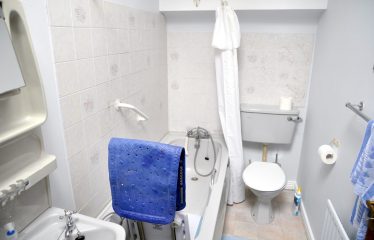 ‘Foxfield House’, Fethard-on-Sea, Co Wexford Y34  NV63