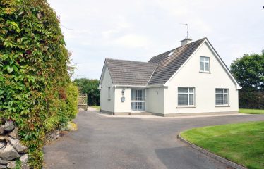 ‘Foxfield House’, Fethard-on-Sea, Co Wexford Y34  NV63