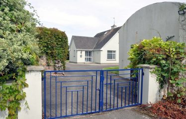 ‘Foxfield House’, Fethard-on-Sea, Co Wexford Y34  NV63