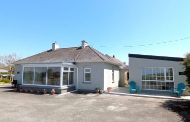 ‘Burrow View & Carmel’s Lodge’, The Beake,  Kilmore Quay, Co Wexford  Y35R593