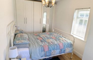 ‘Burrow View & Carmel’s Lodge’, The Beake,  Kilmore Quay, Co Wexford  Y35R593
