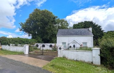 ‘Rose Cottage’, Ballyclemock,  Newbawn, Co  Wexford  Y35WP76